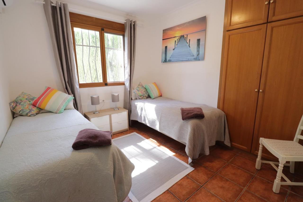 Alboy Wonderful Villa, Heated Pool, Near Beautiful Town מראה חיצוני תמונה